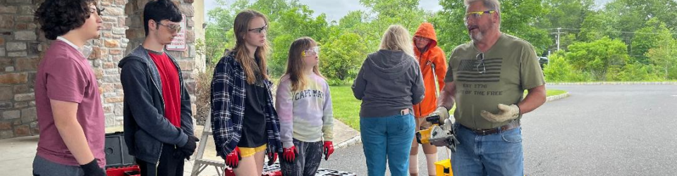 Tool training for youth mission trip